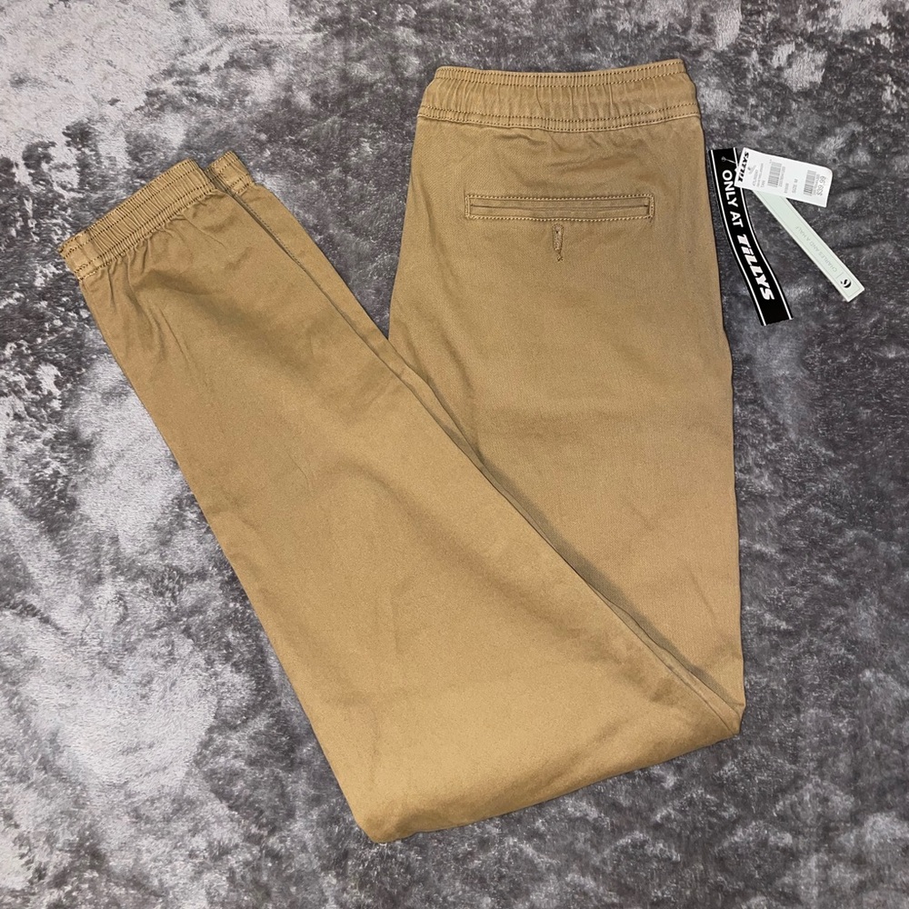 NWT Charles and a Half joggers tan